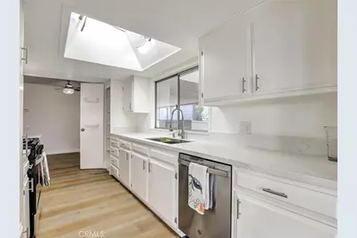 2550 Pacific Coast Hwy #258, Torrance, CA 90505 - Photo 11