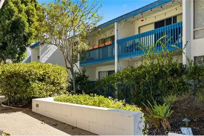 902 Camino Real #204, Redondo Beach, CA 90277 - Photo 3