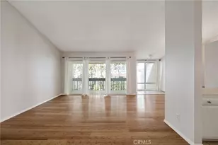 902 Camino Real, Redondo Beach, CA 90277 - Photo 11