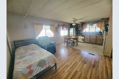 300 E Arbor St #18, Long Beach, CA 90805 - Photo 5