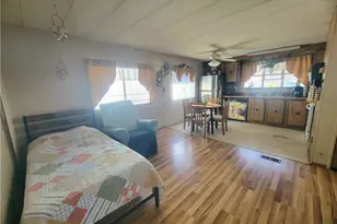 300 E Arbor St, Long Beach, CA 90805 - Photo 5