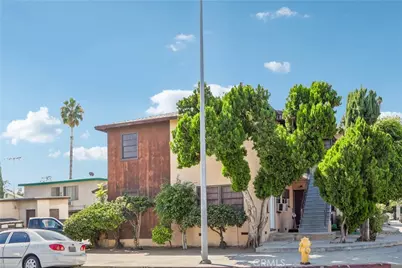 6870 Woodley Avenue, Van Nuys, CA 91406 - Photo 7