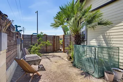 1754 Linden Avenue, Long Beach, CA 90813 - Photo 13