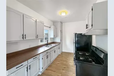 3956 W 27th Street, Los Angeles, CA 90018 - Photo 19