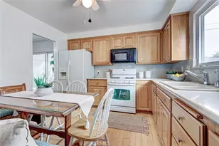 8121 Carnation Dr, Buena Park, CA 90620 - Photo 13
