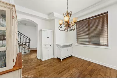 1551 Artesia Boulevard #4, Manhattan Beach, CA 90266 - Photo 19