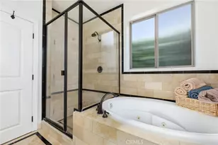 1551 Artesia Blvd, Manhattan Beach, CA 90266 - Photo 27