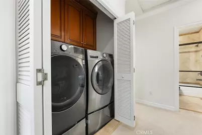 1551 Artesia Boulevard #4, Manhattan Beach, CA 90266 - Photo 33