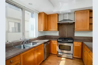 301 Kansas #C, El Segundo, CA 90245 - Photo 13