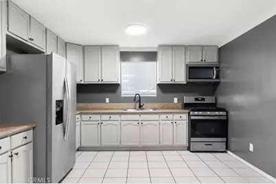 227 E 110th, Los Angeles, CA 90061 - Photo 7