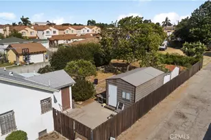 215 E 220th, Carson, CA 90745 - Photo 19