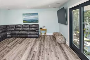 1005 E Walnut, El Segundo, CA 90245 - Photo 9