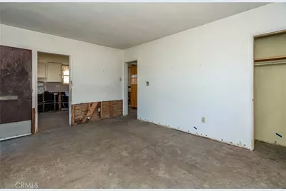 16023 S Manhattan Place, Gardena, CA 90247 - Photo 3