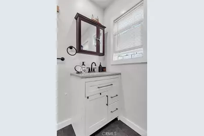 4610 Leonis, Commerce, CA 90040 - Photo 11
