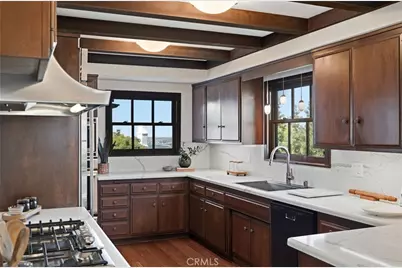 709 Via Del Monte, Palos Verdes Estates, CA 90274 - Photo 17