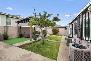 2300 W Century Blvd, Inglewood, CA 90303 - Photo 27