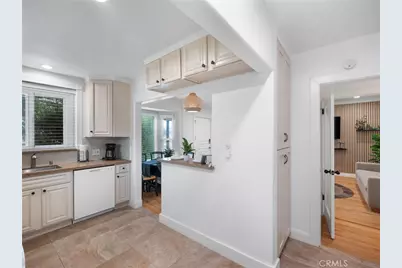 2300 W Century Boulevard, Inglewood, CA 90303 - Photo 25