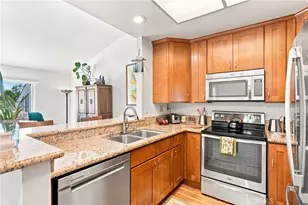 187 Huntington, Irvine, CA 92620 - Photo 1