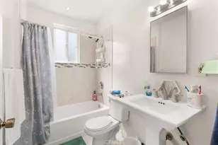 1467 W I St, Wilmington, CA 90744 - Photo 33