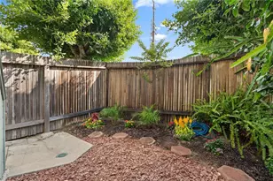 1112 Beryl St, Redondo Beach, CA 90277 - Photo 13