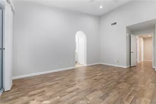 28790 Shadow Valley, Saugus, CA 91390 - Photo 17