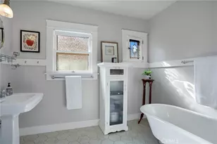 1376 W 10th, Los Angeles, CA 90732 - Photo 19