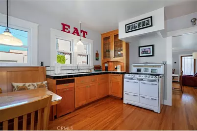 1376 W 10th, Los Angeles, CA 90732 - Photo 9