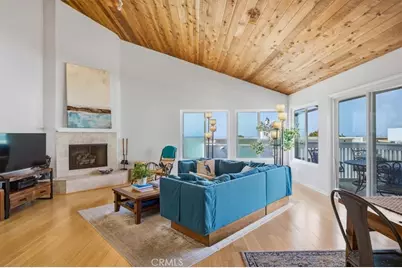 941 1st Street, Hermosa Beach, CA 90254 - Photo 1