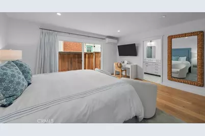 209 15th Street, Manhattan Beach, CA 90266 - Photo 19