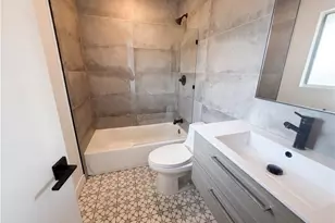 7300 Corbin Ave, Los Angeles, CA 91335 - Photo 9
