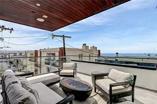 218 14th St, Manhattan Beach, CA 90266 - Photo 13