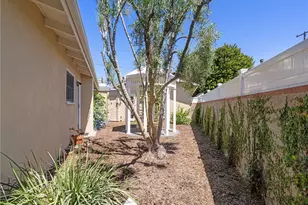 534 S Juanita Ave, Redondo Beach, CA 90277 - Photo 19
