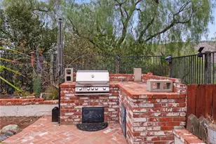22660 Mountain View Rd, Moreno Valley, CA 92557 - Photo 5