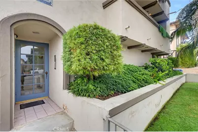 1073 W 9th Street #202, San Pedro, CA 90731 - Photo 3