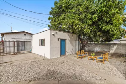 363 W Spruce Street, Compton, CA 90220 - Photo 23