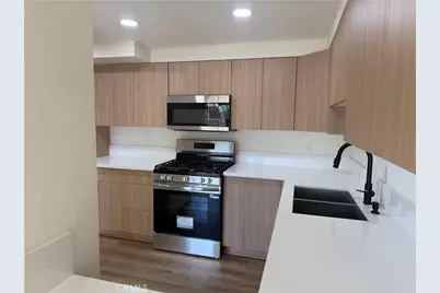 861 Village Square, Palm Springs, CA 92262 - Photo 3