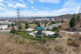16702 Nicklaus, Sylmar, CA 91342 - Photo 33