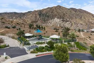 16702 Nicklaus, Sylmar, CA 91342 - Photo 35