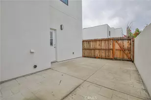 9117 N Nilo Ln, Panorama City, CA 91402 - Photo 35