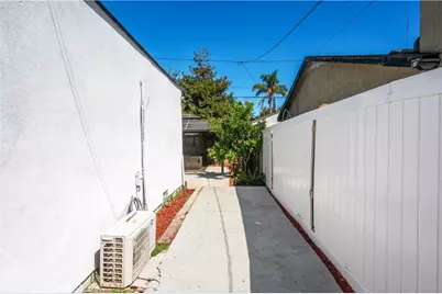 15212 Arcturus Avenue, Gardena, CA 90249 - Photo 49