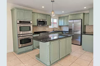 6411 West, Inglewood, CA 90302 - Photo 1