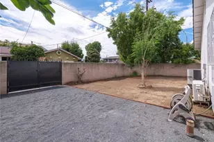 512 E 8th St, Pomona, CA 91766 - Photo 29