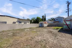 2922 W 74th St, Los Angeles, CA 90043 - Photo 23
