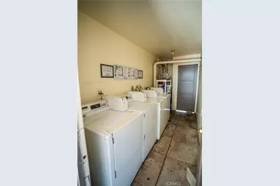 920 N Park, Long Beach, CA 90813 - Photo 35
