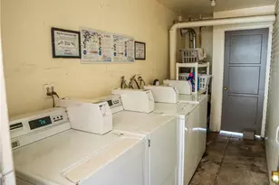 920 N Park, Long Beach, CA 90813 - Photo 35