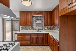 1331 W 27th St, San Pedro, CA 90731 - Photo 19