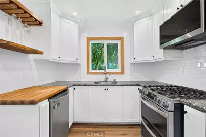 920 N Grand, Los Angeles, CA 90731 - Photo 17