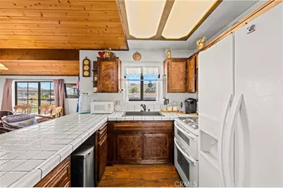 1627 Baldwin Lake, Big Bear City, CA 92314 - Photo 15