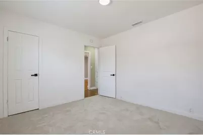 428 W 98th, Los Angeles, CA 90003 - Photo 13