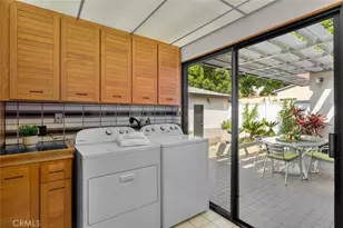 1427 S Doheny Dr, Los Angeles, CA 90035 - Photo 13